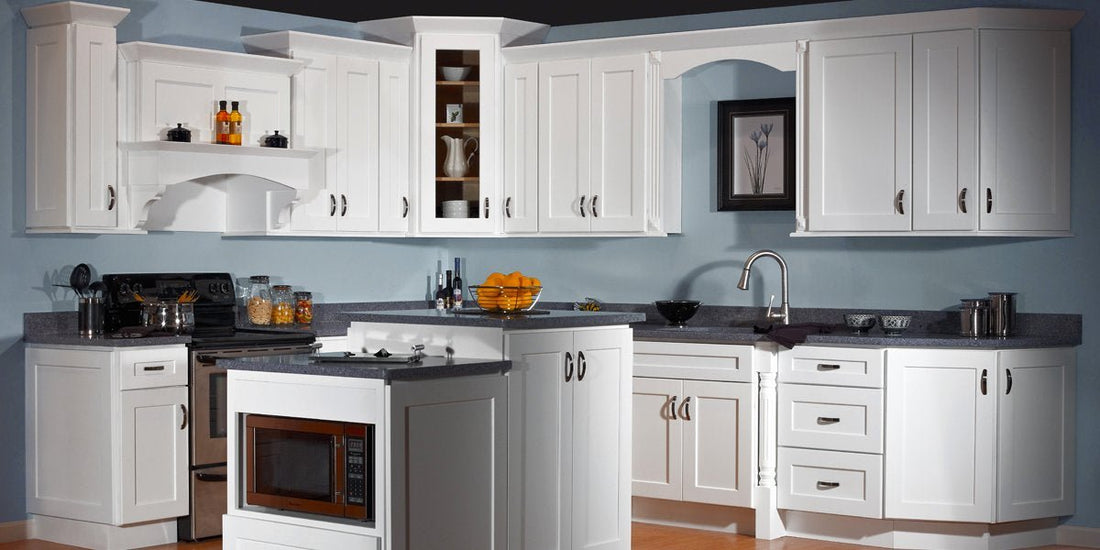 The Ideal Kitchen Layout for A Big Family That Loves to Entertain - RTA Wood Cabinets